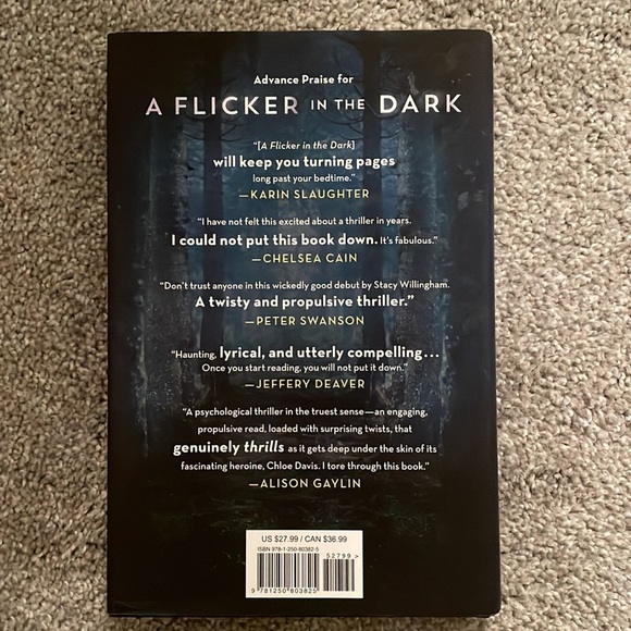 Book club read thriller - Picture 2 of 2